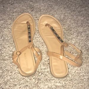 COMFY SANDALS!
